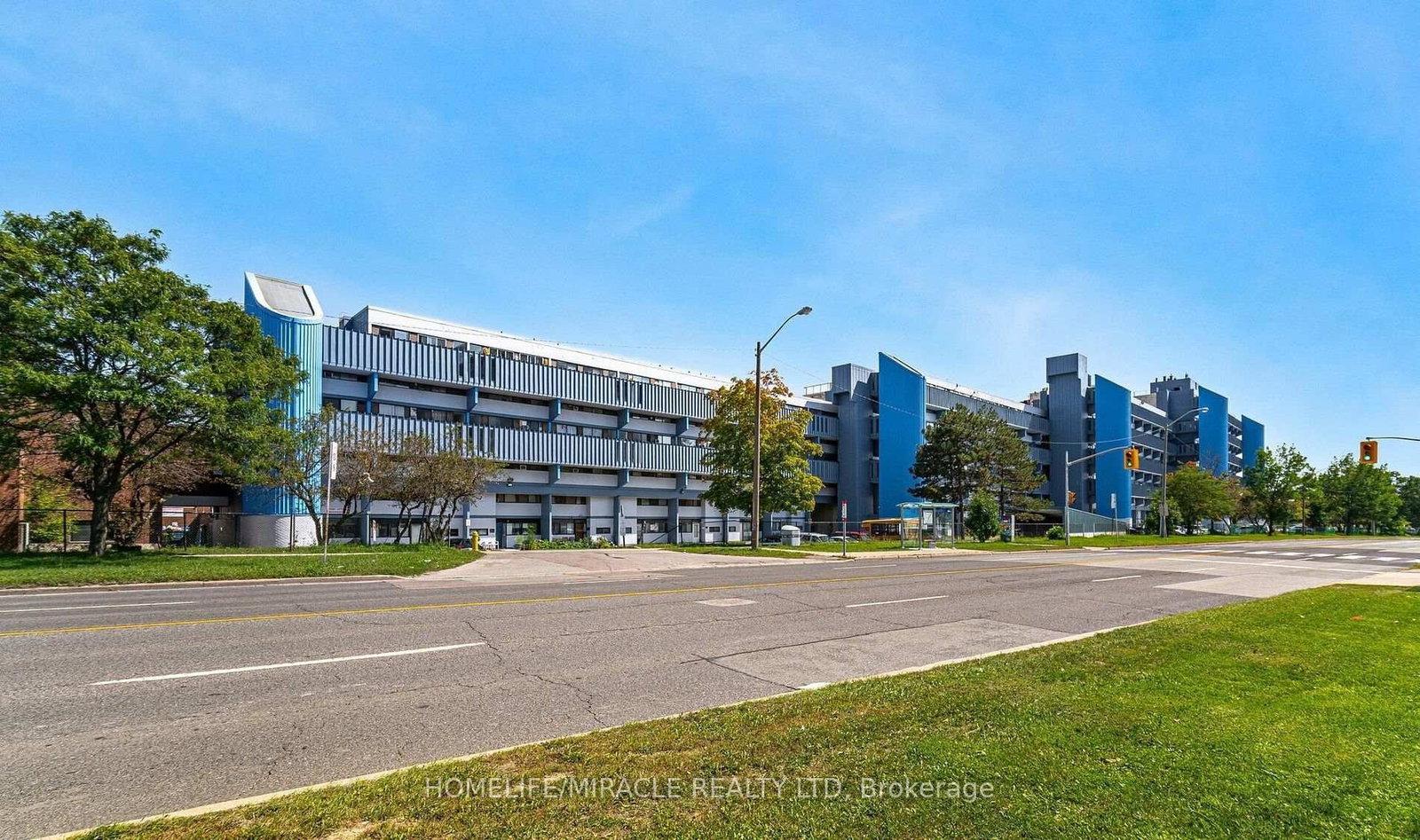 4673-jane-street-toronto-york-ontario-w13628892