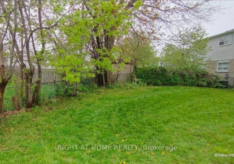 783-consort-crescent-mississauga-ontario-w13628984