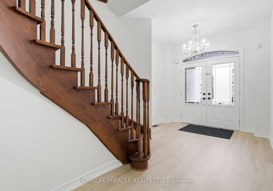 71-skyvalley-drive-brampton-ontario-w13629038