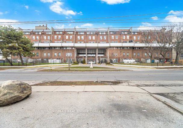 10-eddystone-avenue-toronto-york-ontario-w13629132