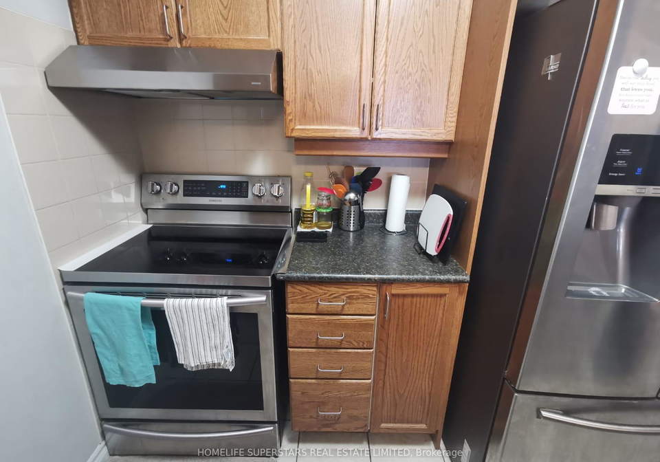 700-humberwood-boulevard-s-toronto-etobicoke-ontario-w13629214