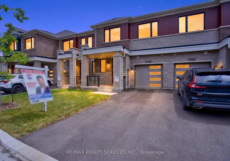 1702-dance-court-milton-ontario-w13629236