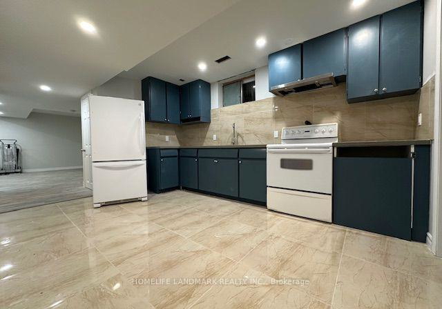 542-wingrove-crescent-oakville-ontario-w13629388