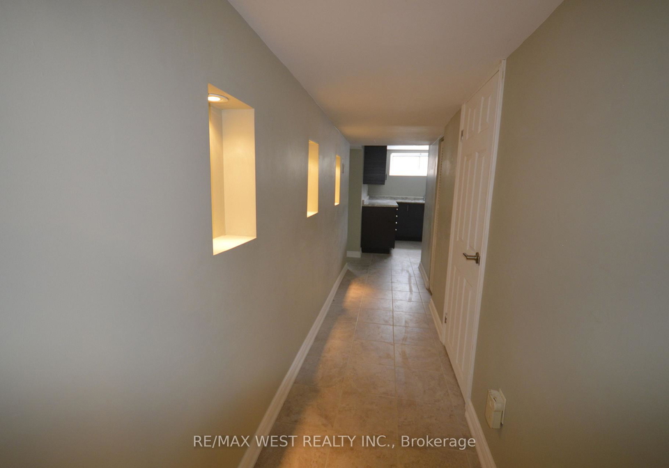 23-bairstow-crescent-toronto-etobicoke-ontario-w13629736
