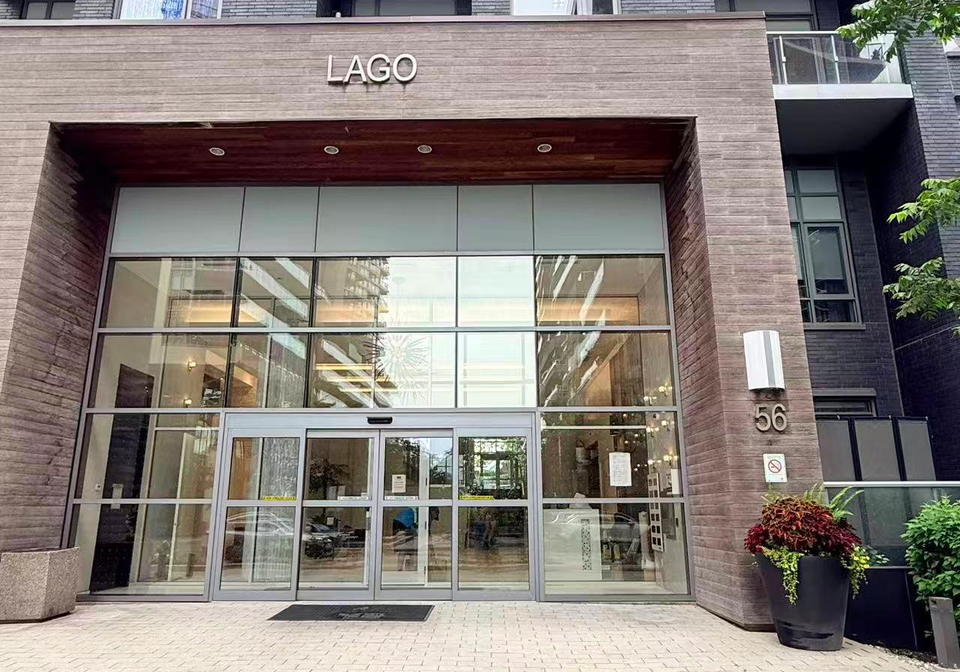 56-annie-craig-drive-toronto-etobicoke-ontario-w13629888