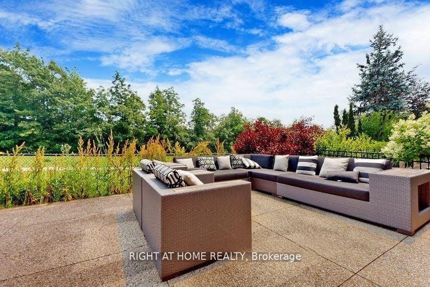 1138-woodington-lane-oakville-ontario-w13629952