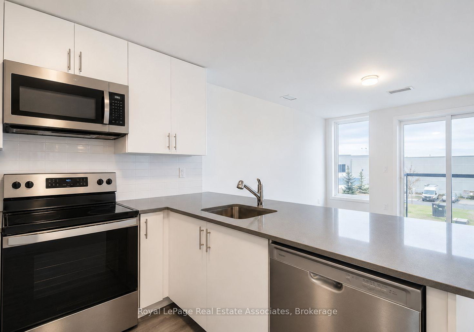 3401-ridgeway-drive-mississauga-ontario-w13630062