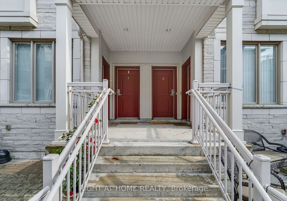 125-long-branch-avenue-toronto-etobicoke-ontario-w13630252