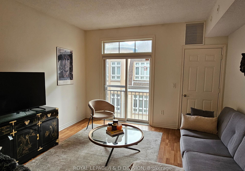 38-gibson-avenue-toronto-north-york-ontario-w13630272