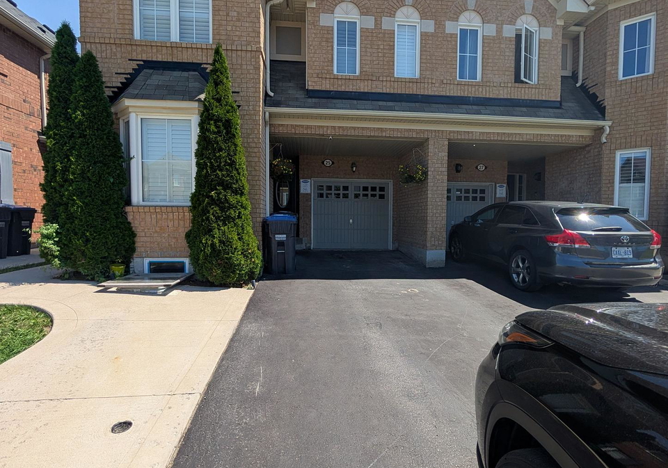 25-caliper-road-brampton-ontario-w13630424