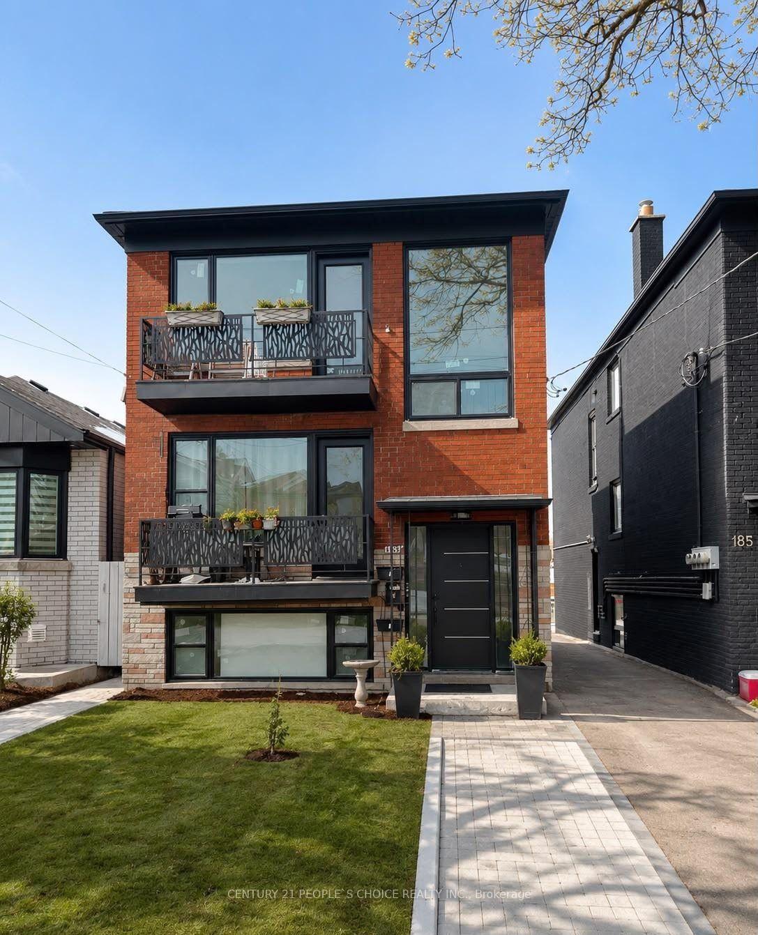 183-bowie-avenue-toronto-north-york-ontario-w13630490