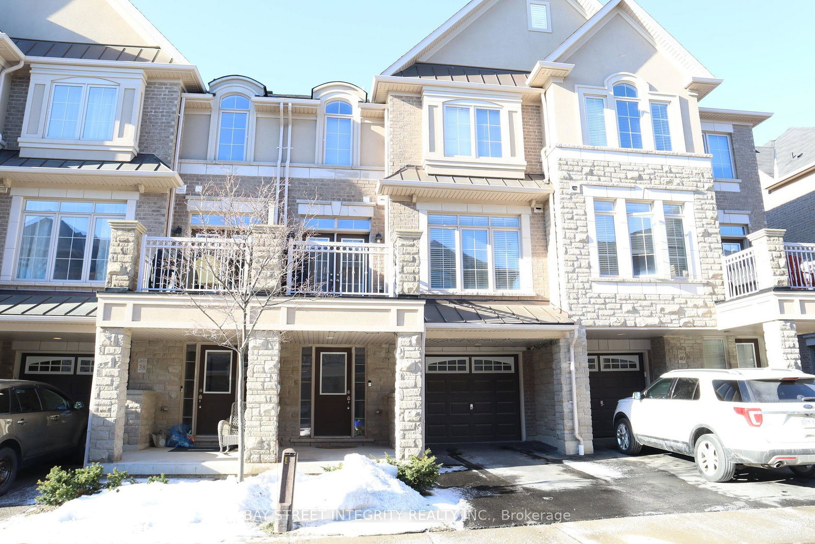 2435-greenwich-drive-oakville-ontario-w13630508