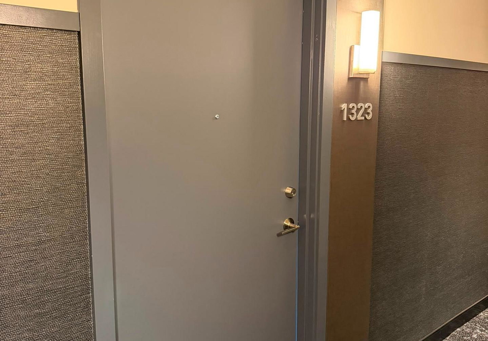 2485-eglinton-avenue-w-mississauga-ontario-w13630518