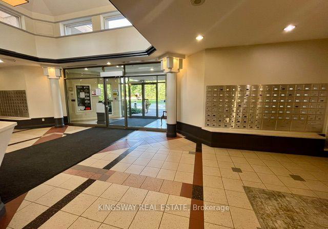 1140-parkwest-place-mississauga-ontario-w13630522