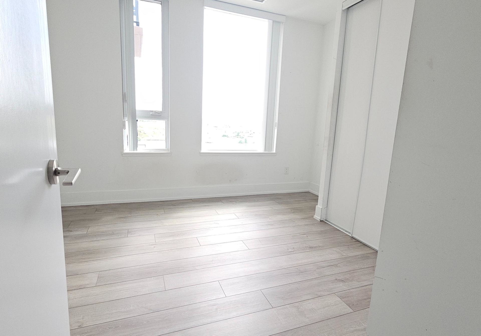 3100-keele-street-toronto-york-ontario-w13630622