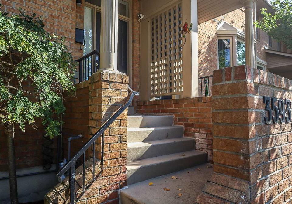 3593-kariya-drive-mississauga-ontario-w13630670