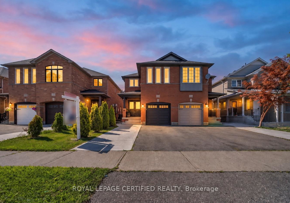70-vintage-gate-brampton-ontario-w13630730