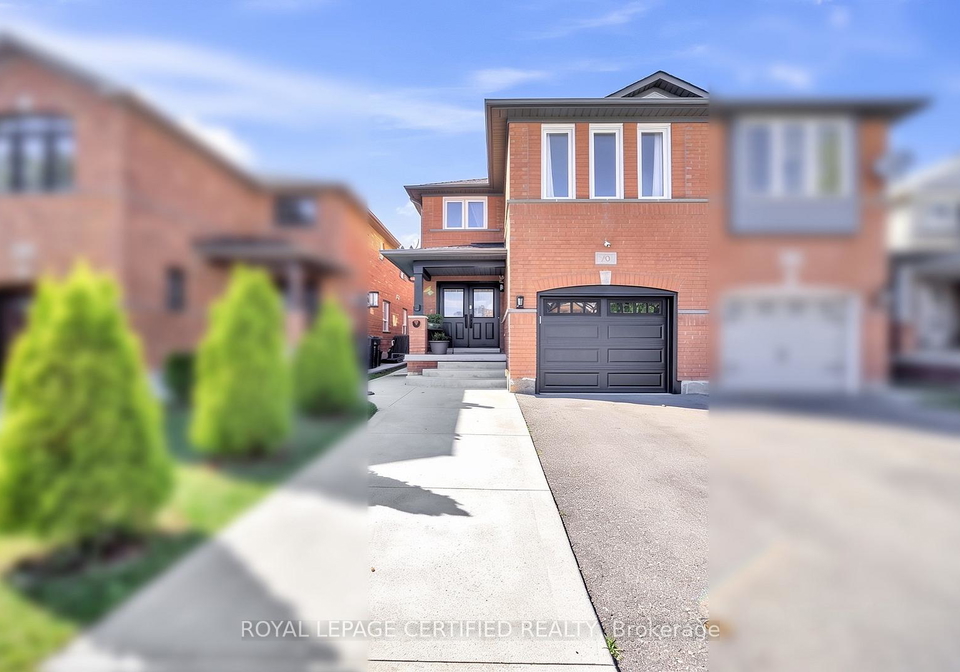 70-vintage-gate-brampton-ontario-w13630730