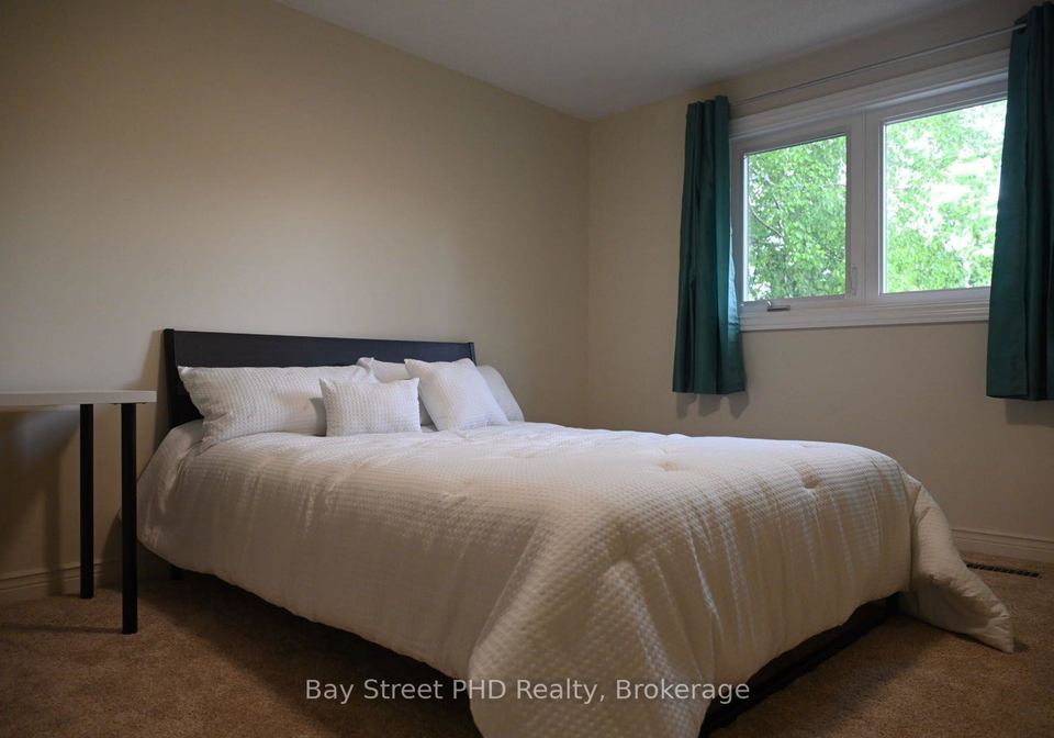 1746-featherston-court-mississauga-ontario-w13630812