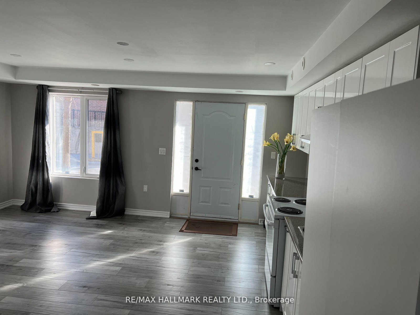 3029-finch-avenue-w-toronto-york-ontario-w13630986