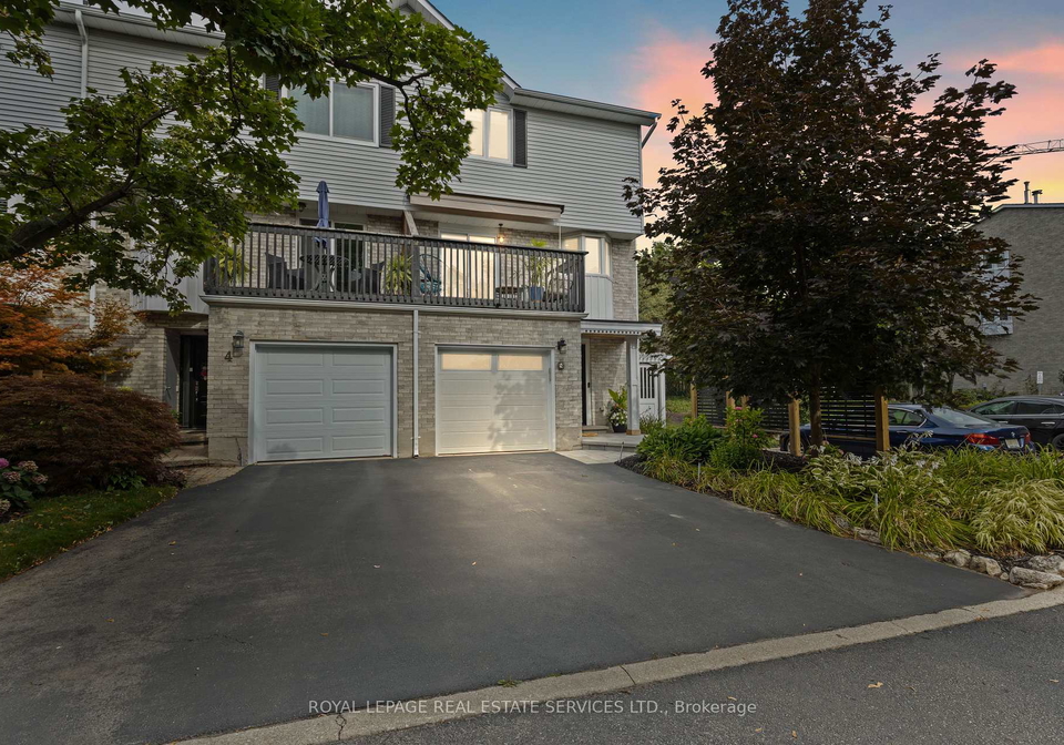 2303-marine-drive-oakville-ontario-w13631102