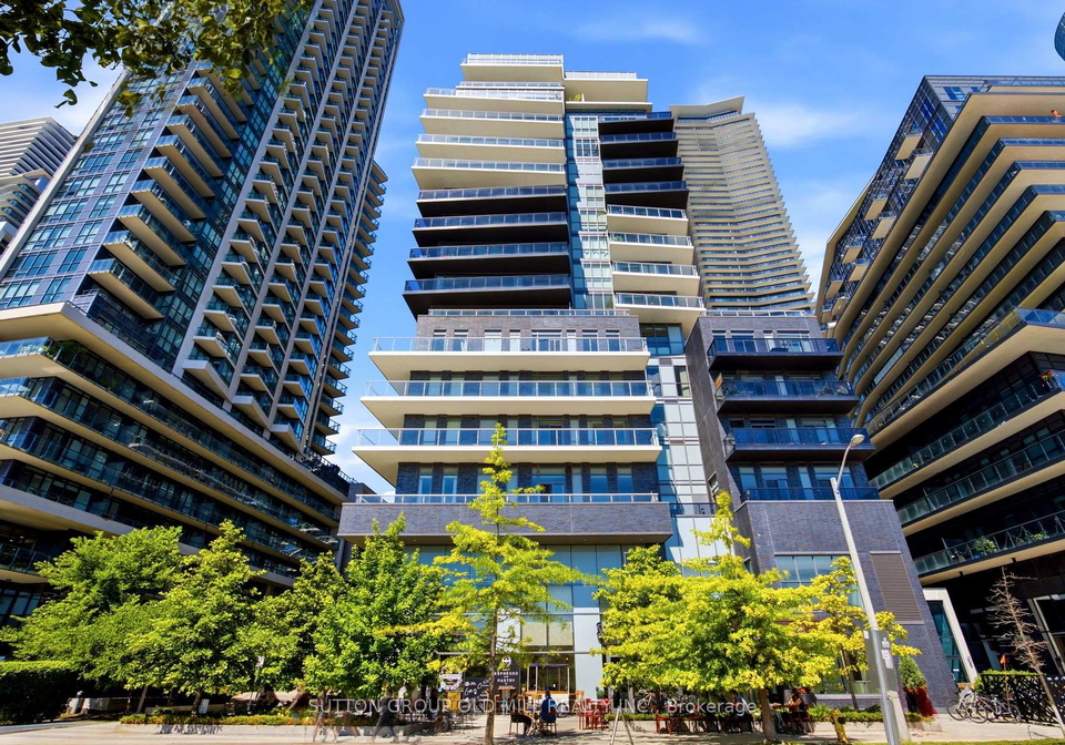110-marine-parade-drive-toronto-etobicoke-ontario-w13631188