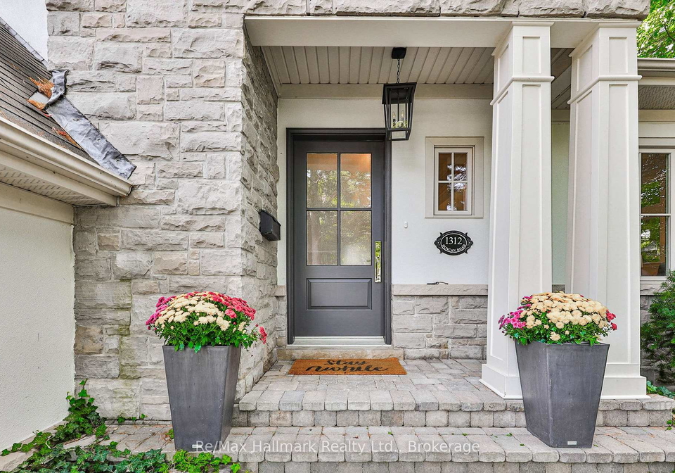 1310-duncan-road-oakville-ontario-w13631292