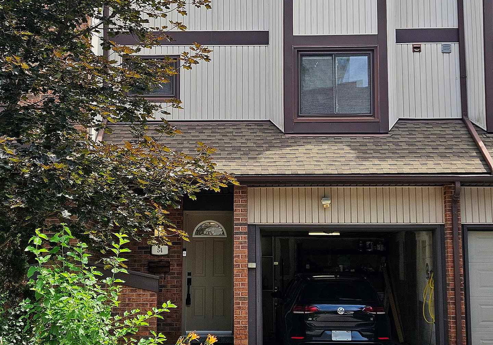 1080-walden-circle-mississauga-ontario-w13631296