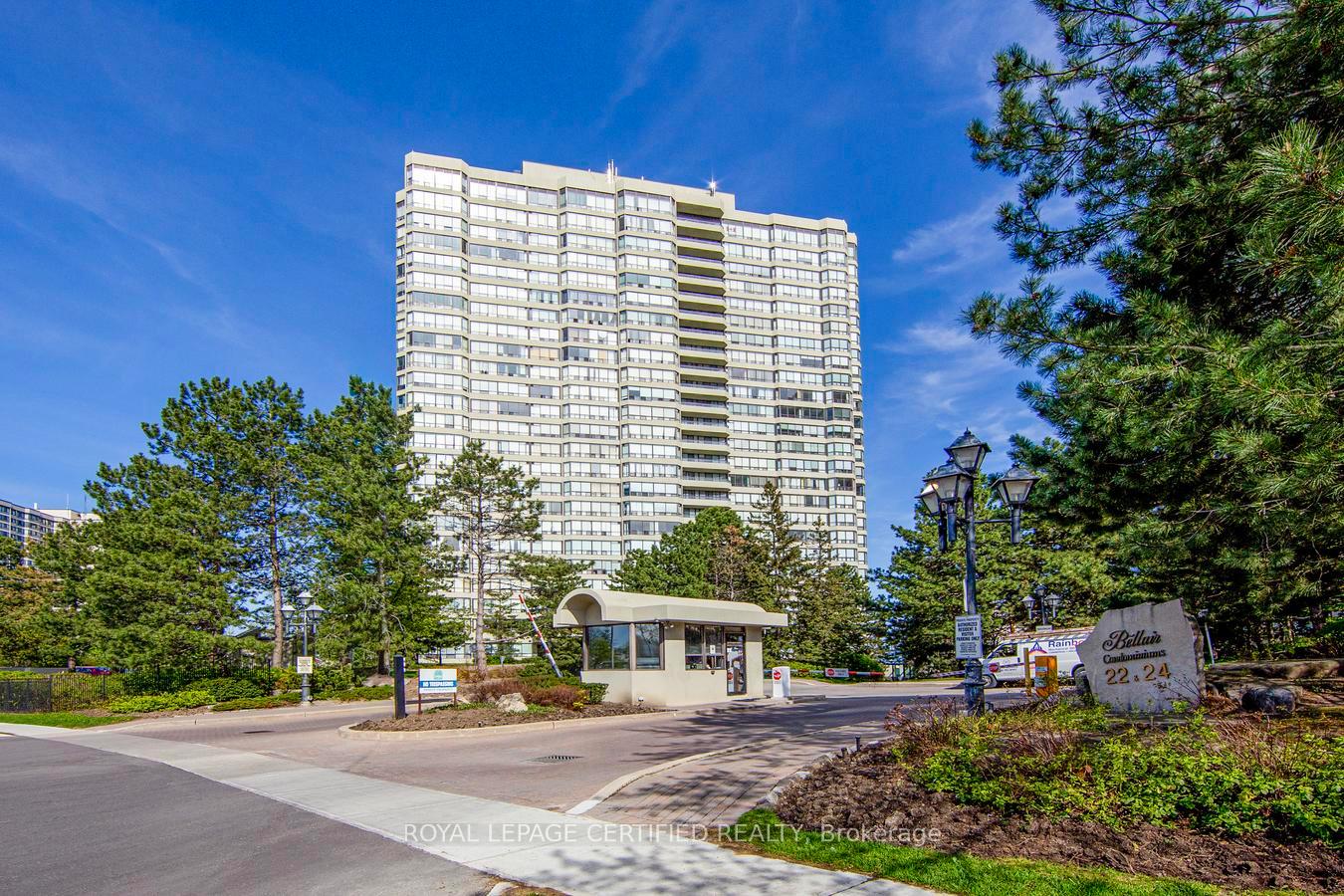 22-hanover-road-brampton-ontario-w13631348