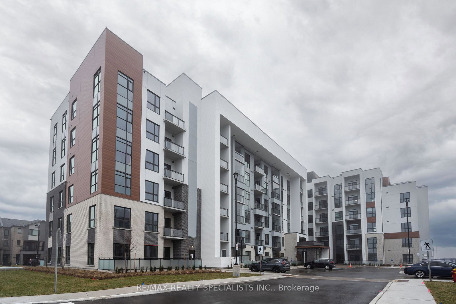 470-gordon-krantz-avenue-milton-ontario-w13631476