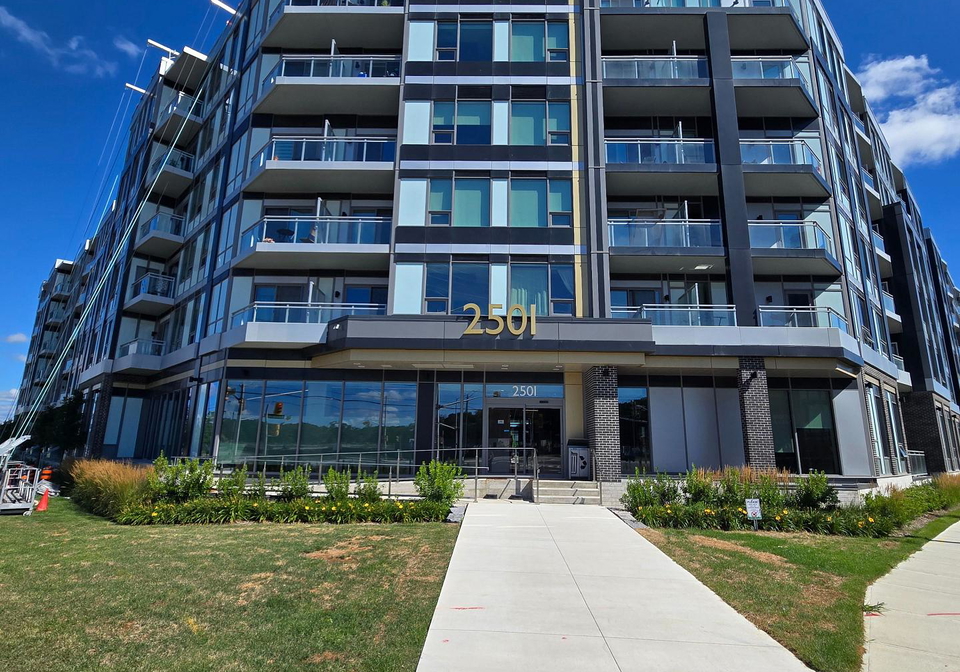 2501-saw-whet-boulevard-oakville-ontario-w13631674