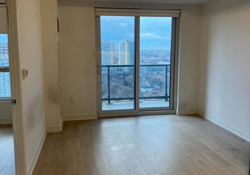 8-nahani-way-mississauga-ontario-w13631766
