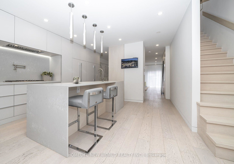 30-carling-avenue-toronto-toronto-ontario-w13631832