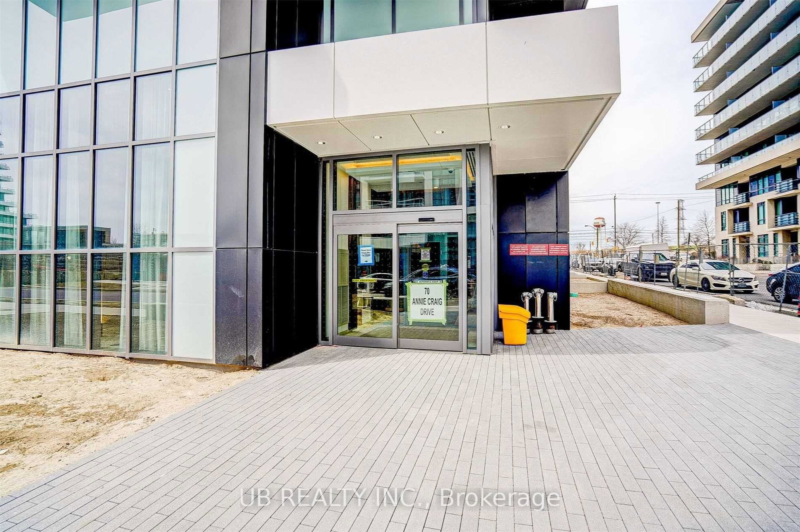 70-annie-craig-drive-toronto-etobicoke-ontario-w13631856