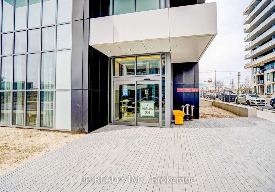70-annie-craig-drive-toronto-etobicoke-ontario-w13631856