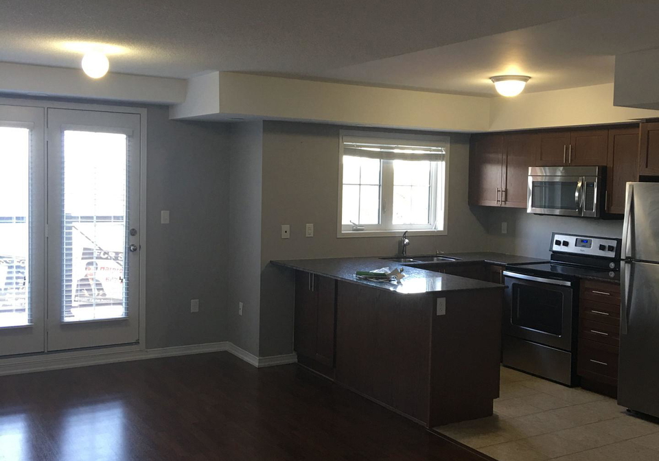 2508-post-road-e-oakville-ontario-w13631860