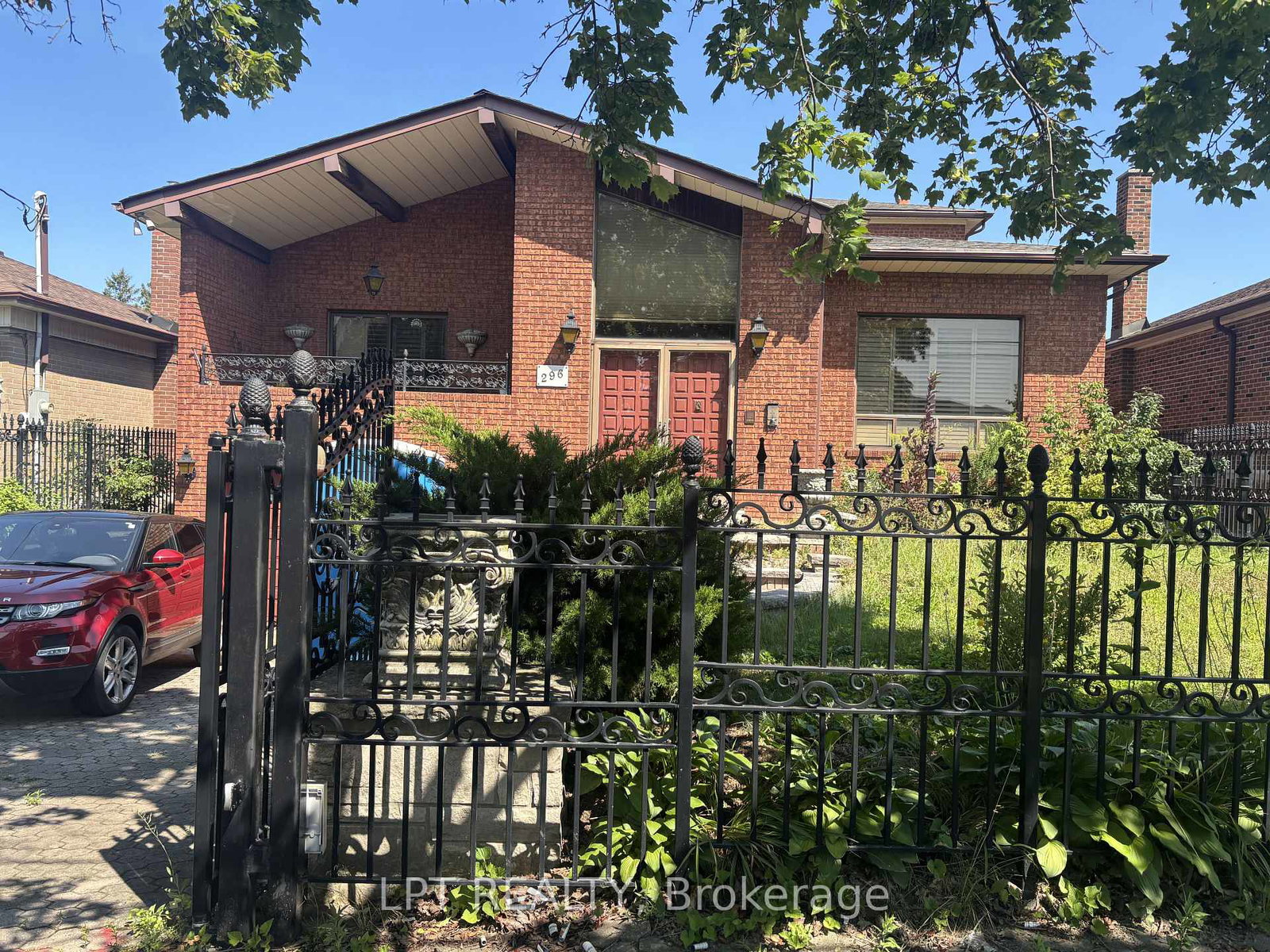 296-rustic-road-toronto-north-york-ontario-w13632122