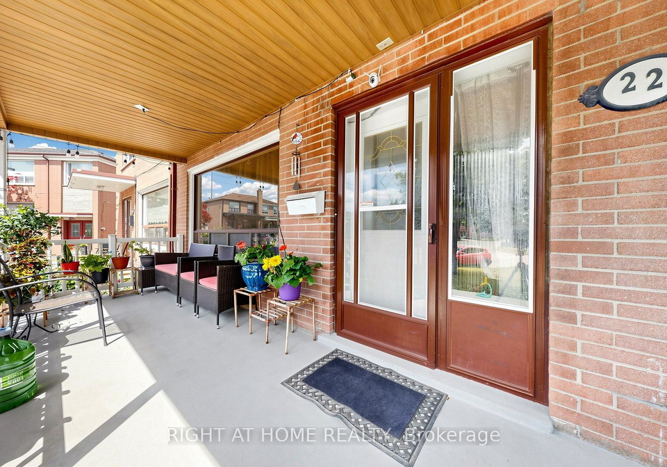 22-brigham-court-toronto-etobicoke-ontario-w13632130