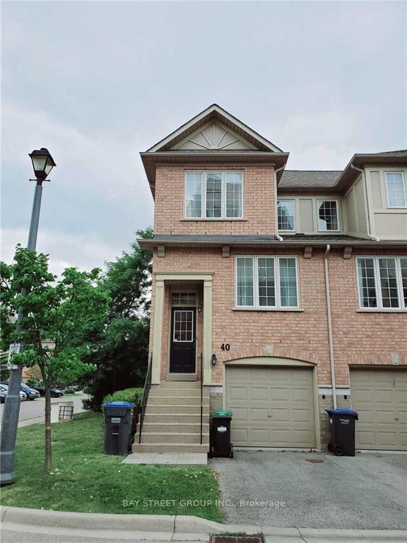 5055-heatherleigh-avenue-mississauga-ontario-w13632244