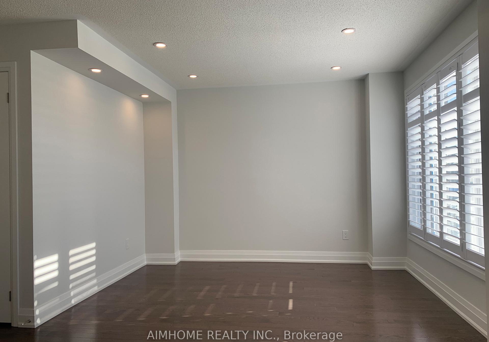 12-summerbeam-way-brampton-ontario-w13632248