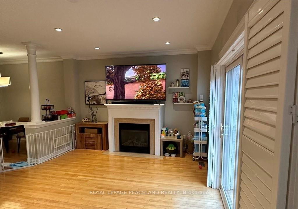 2396-wasaga-drive-oakville-ontario-w13632280