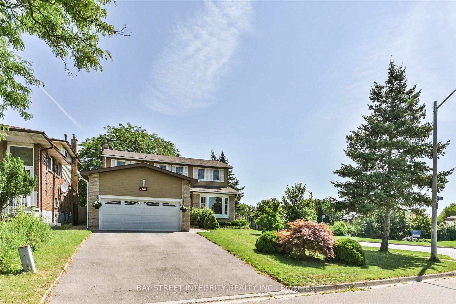 2381-lyford-lane-burlington-ontario-w13632284