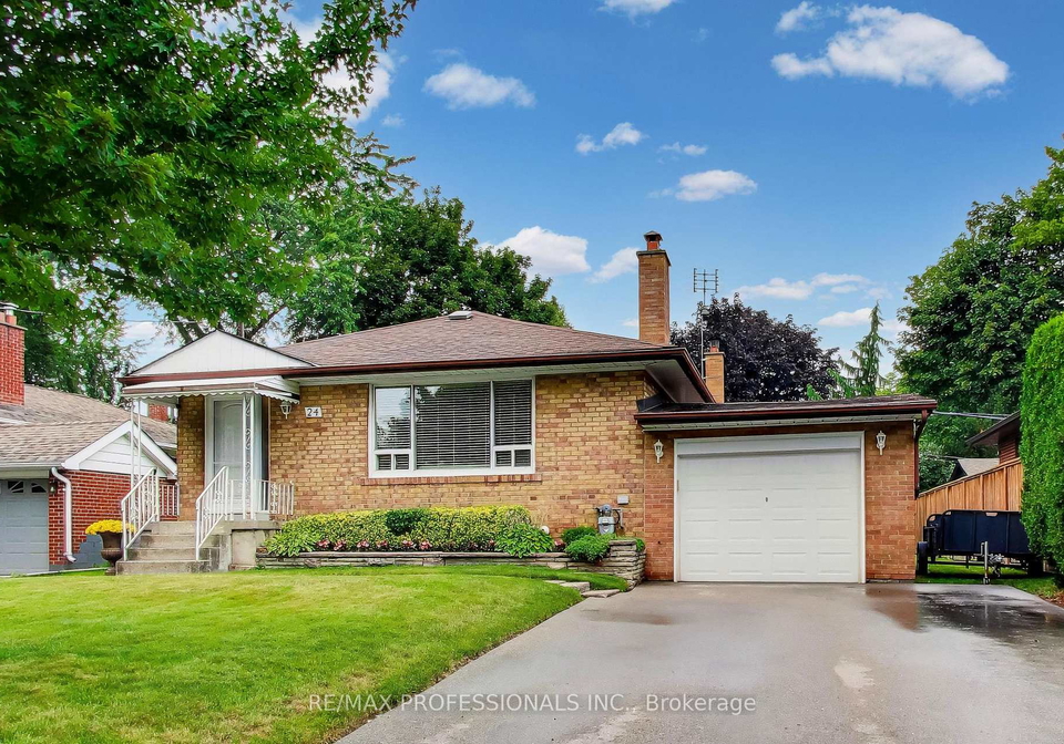 24-beaverbrook-avenue-toronto-etobicoke-ontario-w13632438