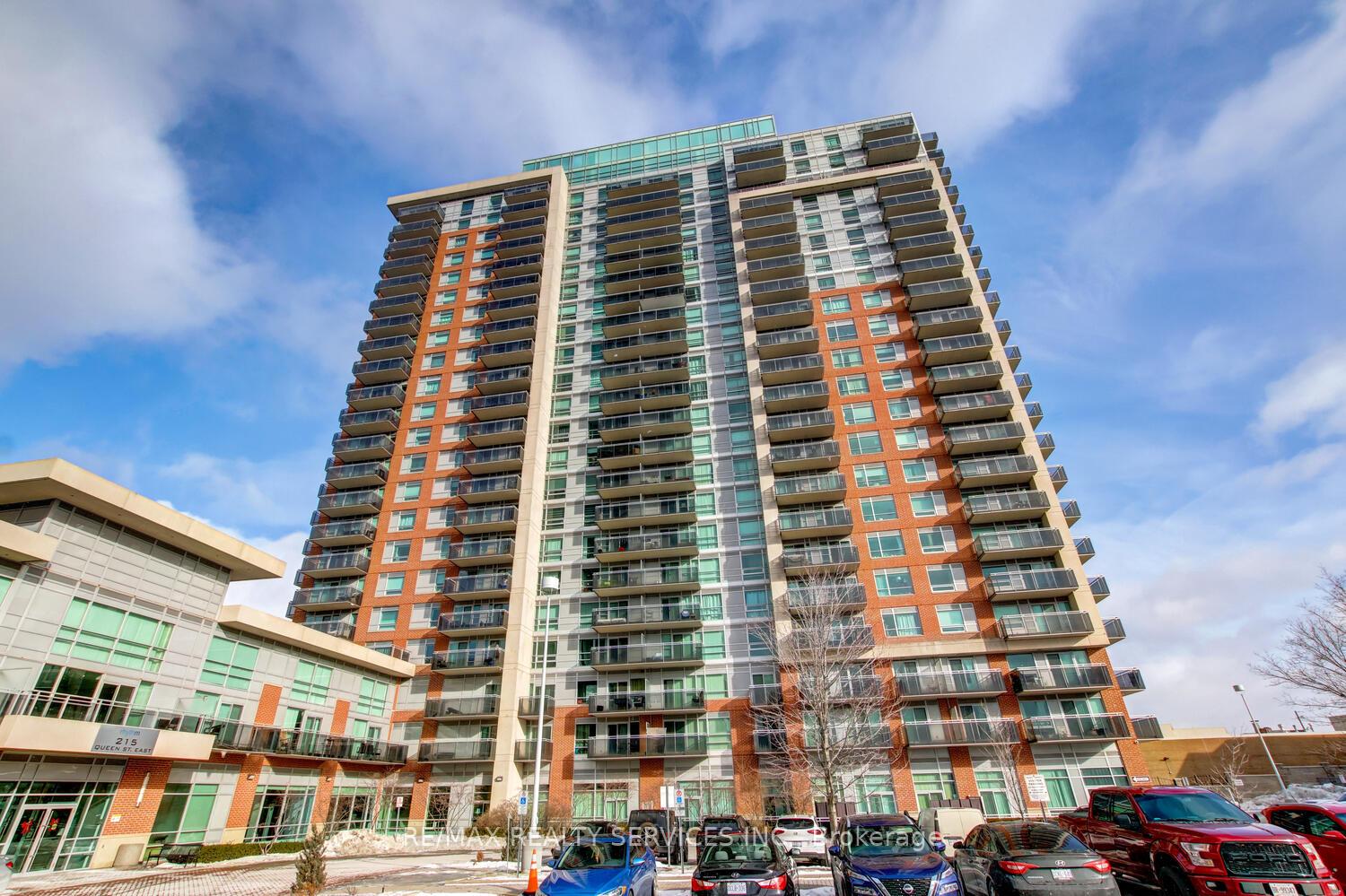 215-queen-street-e-brampton-ontario-w13632574