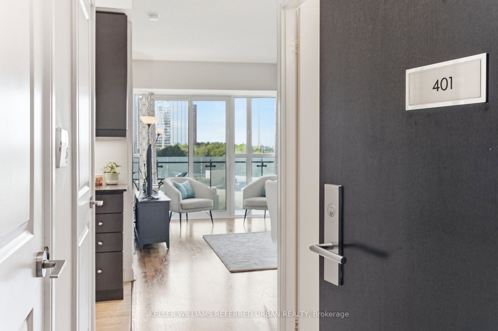 50-absolute-avenue-mississauga-ontario-w13632648