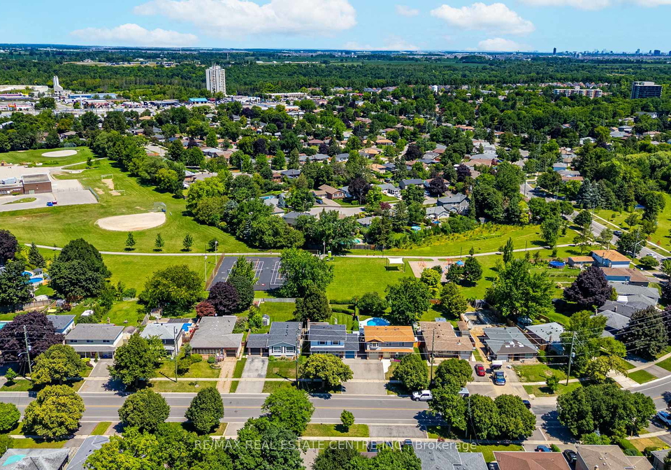 357-delrex-boulevard-halton-hills-ontario-w13632814