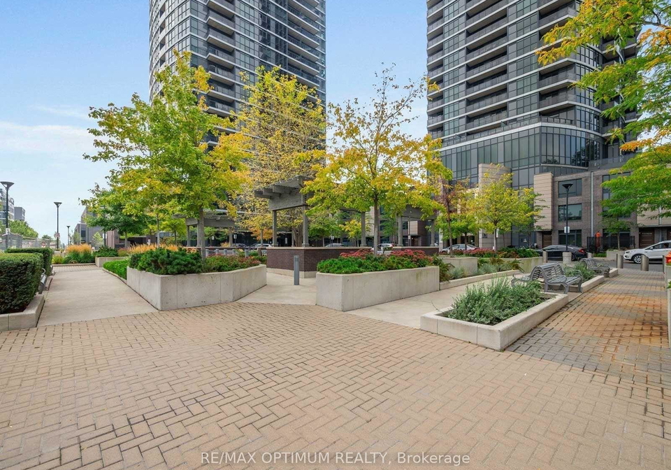 1-valhalla-inn-road-toronto-etobicoke-ontario-w13632878