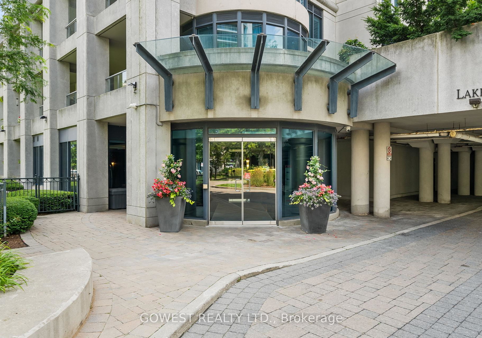 2095-lake-shore-boulevard-w-toronto-etobicoke-ontario-w13632898