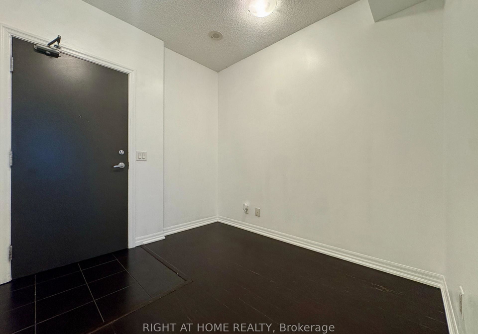 223-webb-drive-mississauga-ontario-w13633184