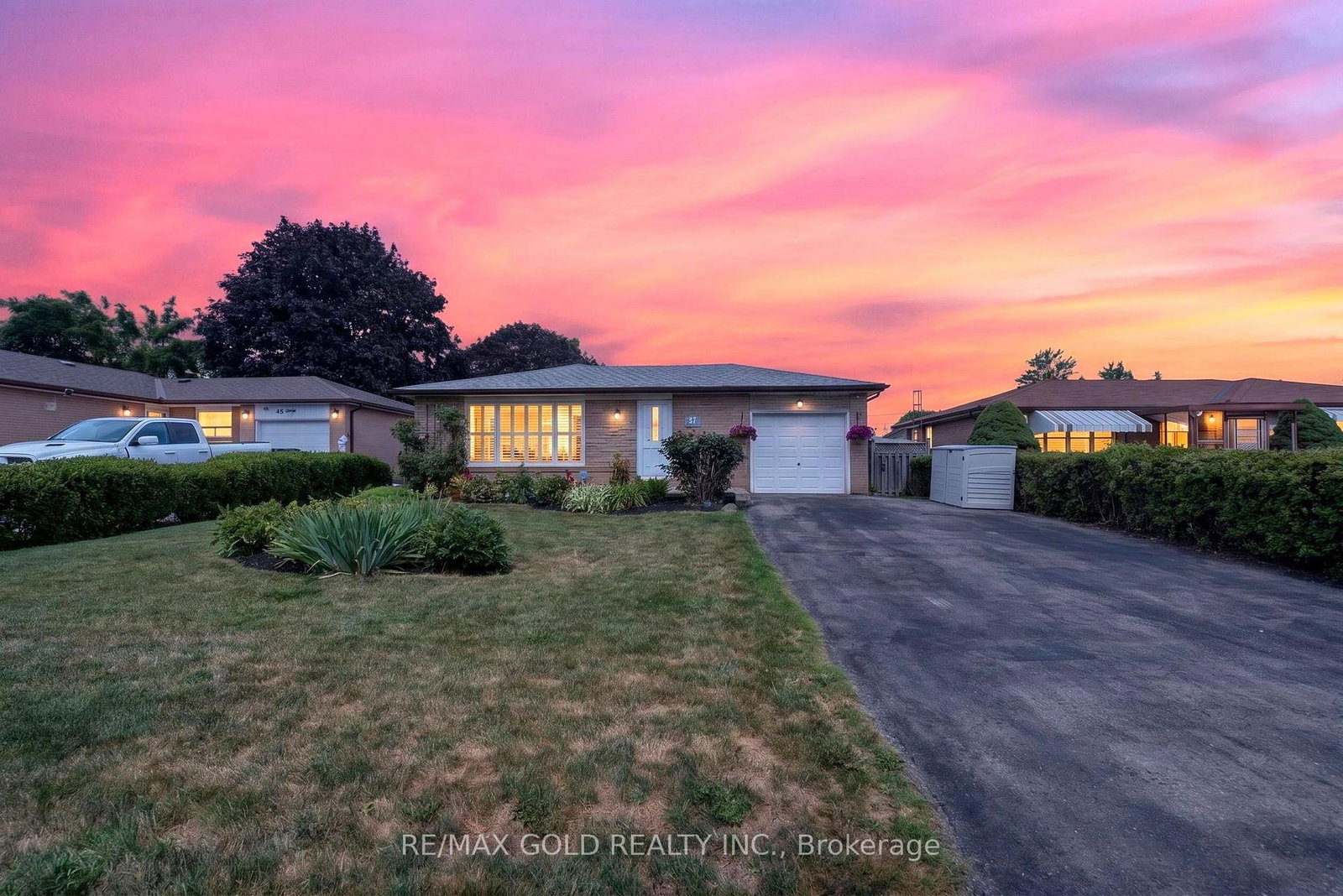 47-belmont-drive-brampton-ontario-w13633240
